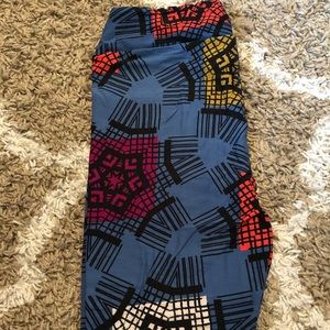 NWOT TC Lularoe Leggings